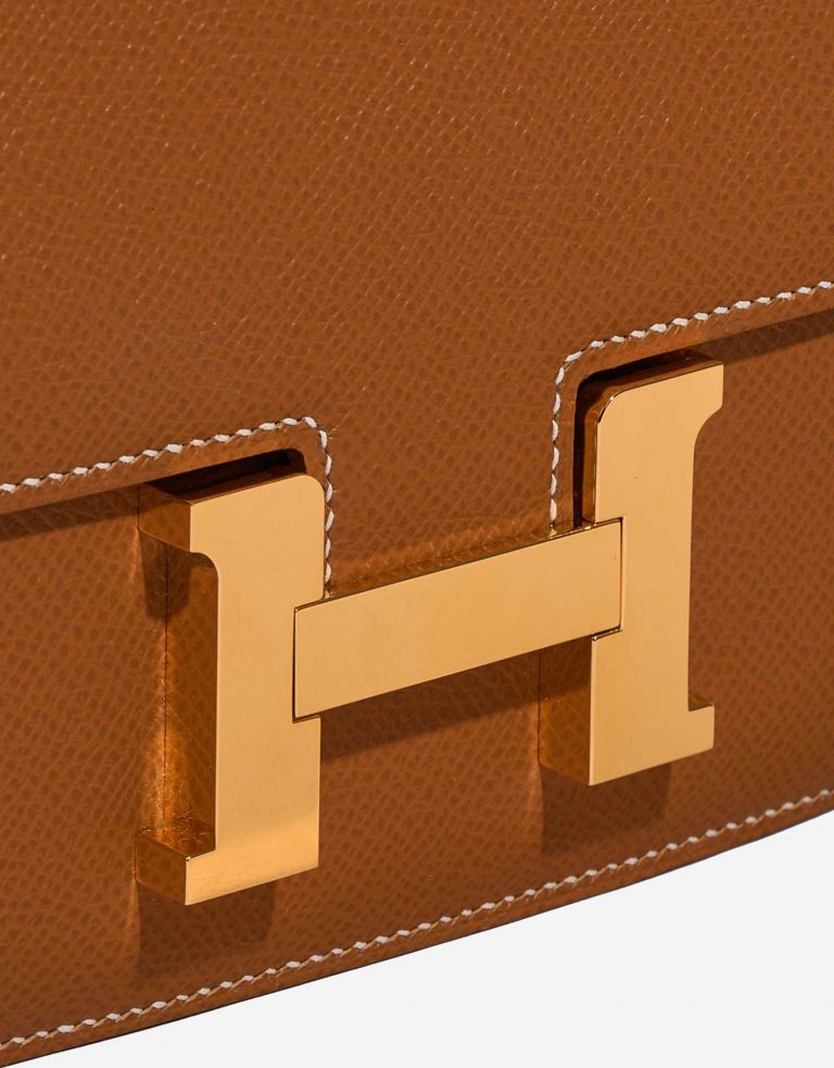 Hermès Constance 18 Gold Closing System  | Sell your designer bag on Saclab.com