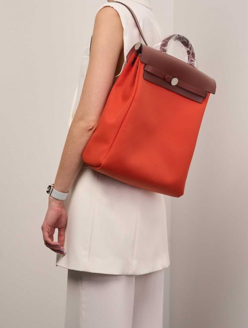 Hermès Herbag Backpack OrangeMécano-RougeH Sizes Worn | Sell your designer bag on Saclab.com