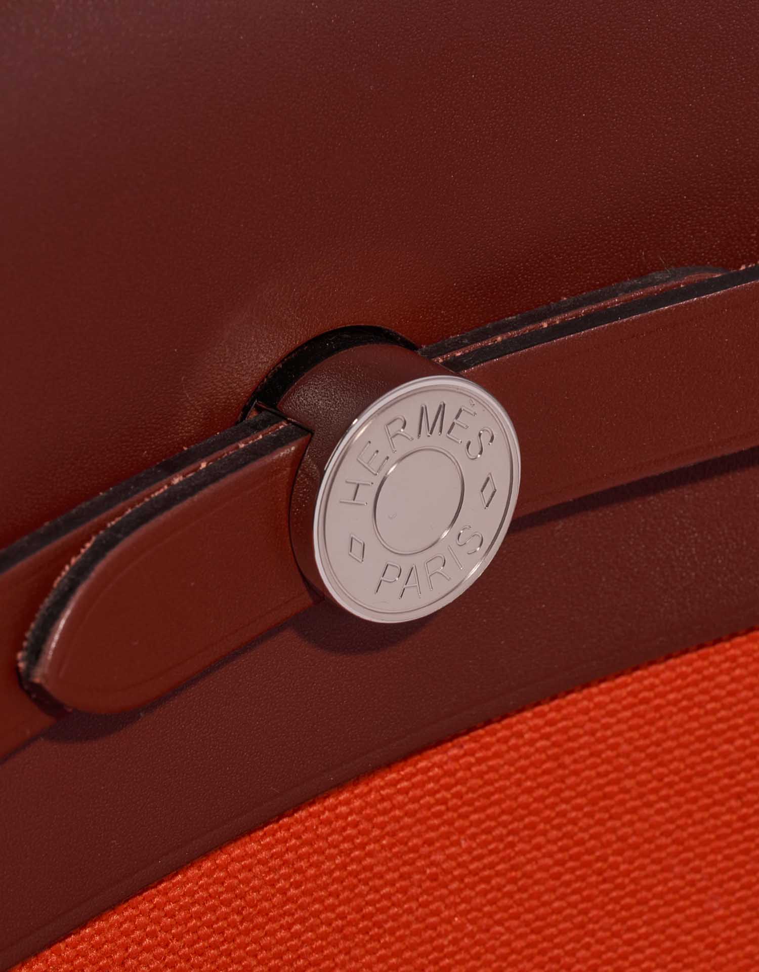 Hermès Herbag Backpack OrangeMécano-RougeH Closing System  | Sell your designer bag on Saclab.com