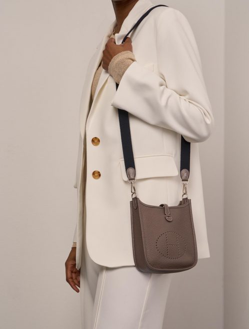 Hermès Evelyne 16 Etoupe 1M | Verkaufen Sie Ihre Designer-Tasche auf Saclab.com