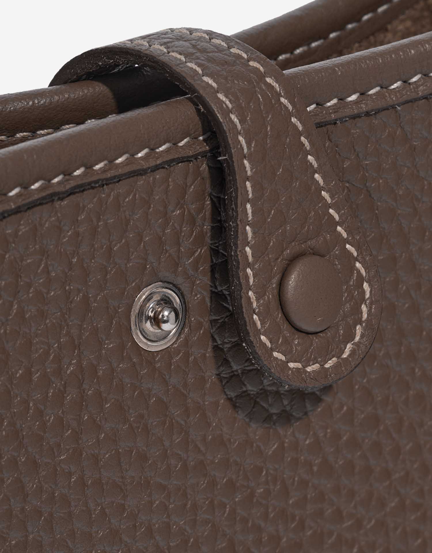 Hermès Evelyne 16 Etoupe Closing System  | Sell your designer bag on Saclab.com