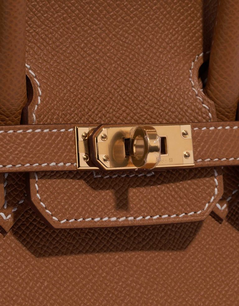 Hermès Birkin 25 Gold Closing System  | Sell your designer bag on Saclab.com