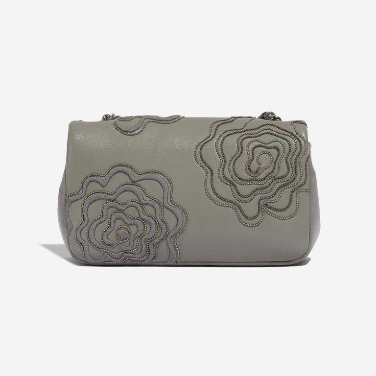 Chanel Timeless ExtraMini Grey Back | Verkaufen Sie Ihre Designer-Tasche auf Saclab.com