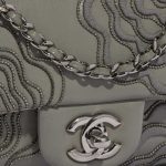 Chanel Timeless ExtraMini Grey Closing System  | Sell your designer bag on Saclab.com