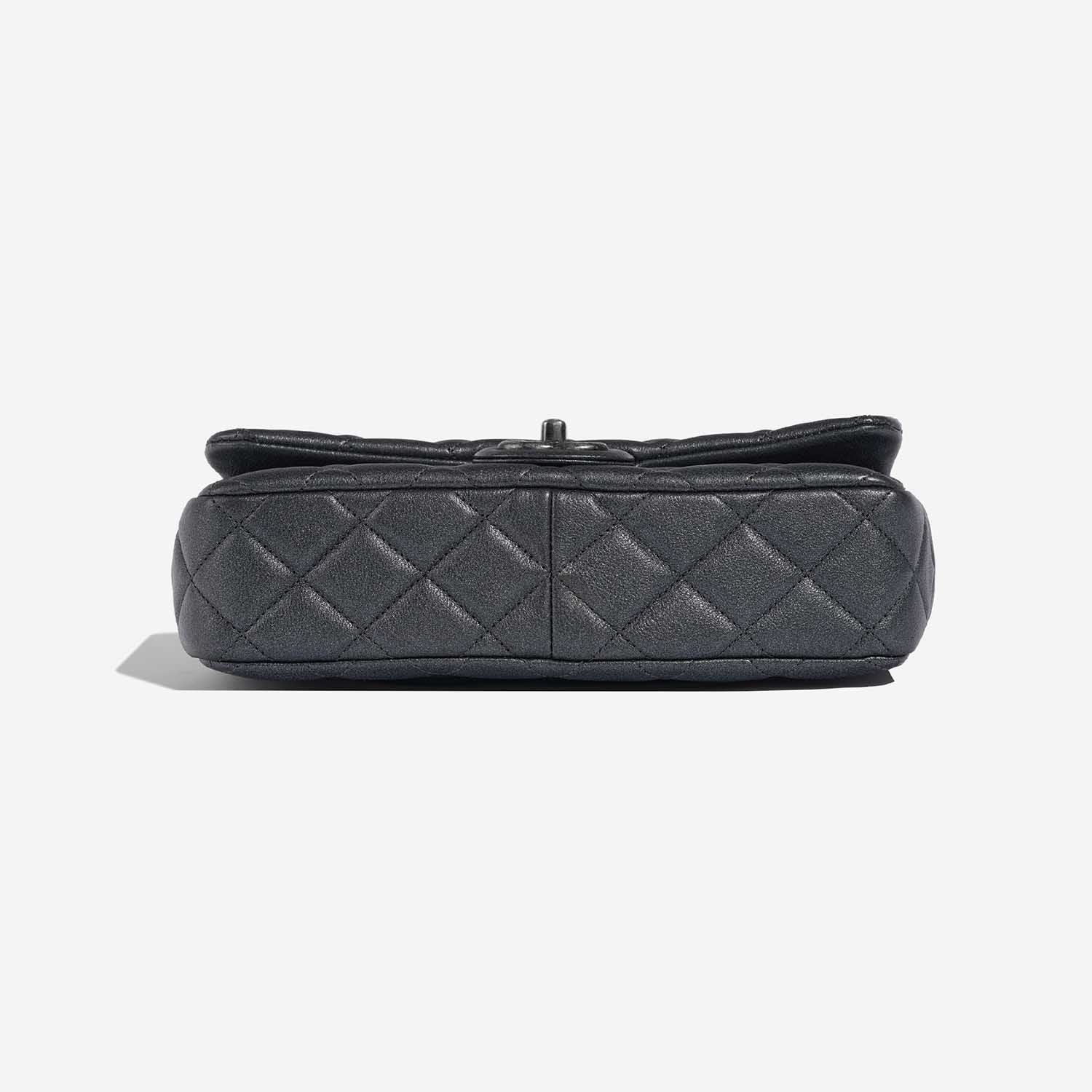 Chanel Timeless Medium Grey Bottom | Vendez votre sac de créateur sur Saclab.com