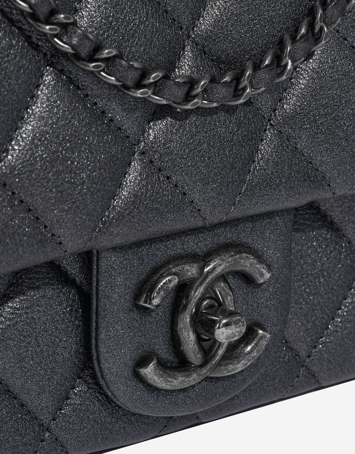 Chanel Timeless Medium Grey Closing System  | Sell your designer bag on Saclab.com