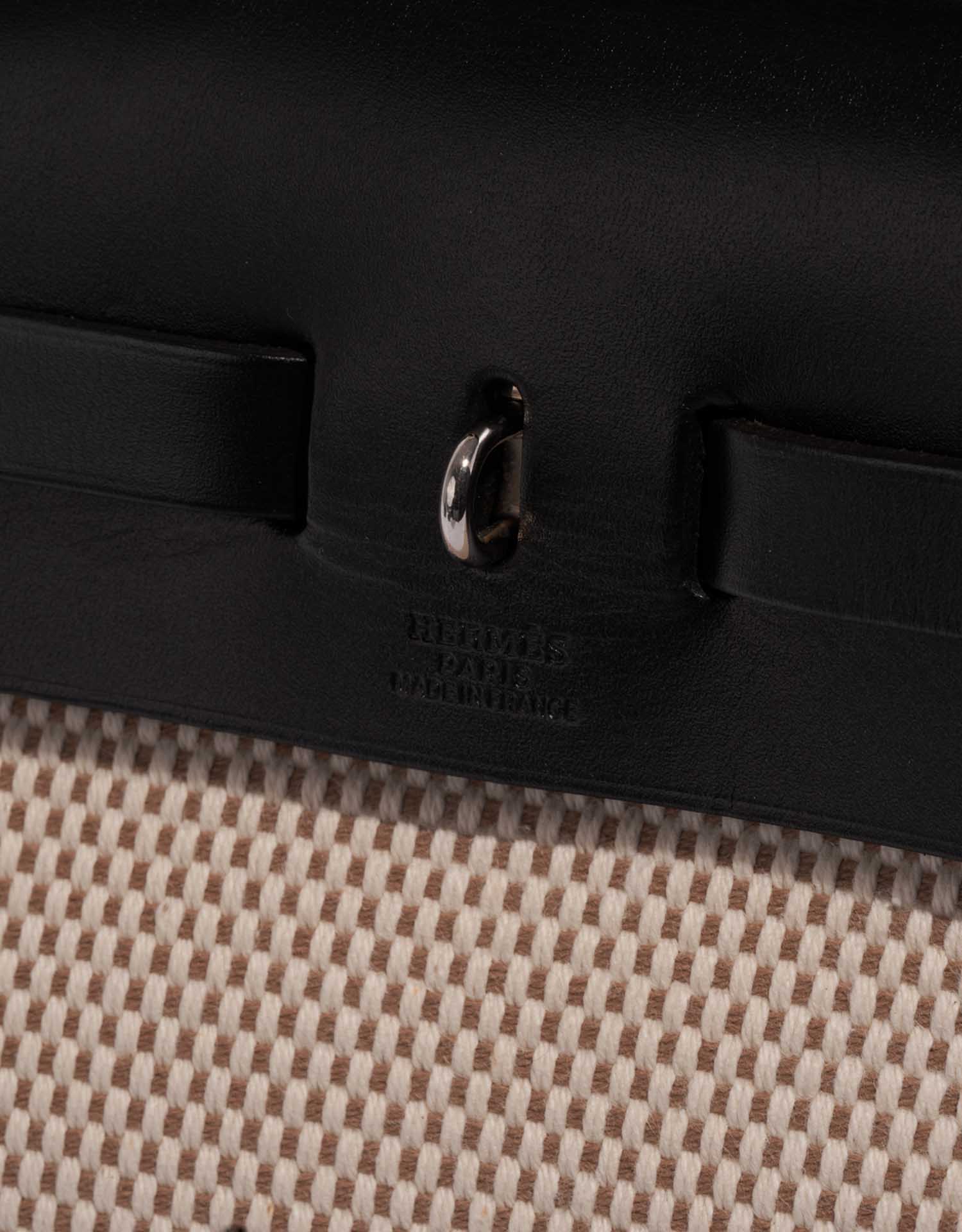 Hermès Ecru Toile and Black Leather Chaîne d'Ancre Herbag 31