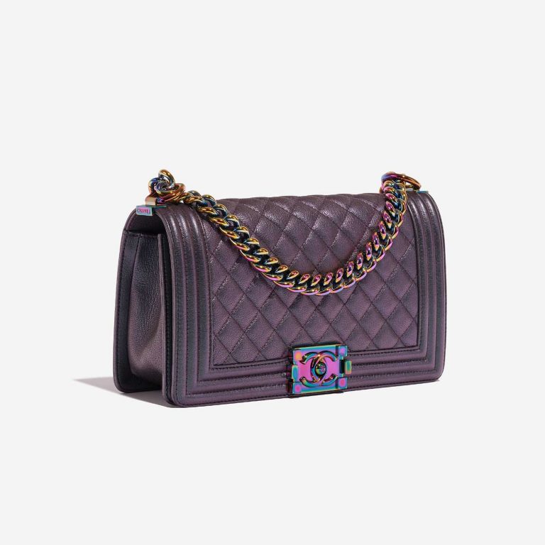 Chanel Boy OldMedium Purple-Greyish Side Front | Verkaufen Sie Ihre Designer-Tasche auf Saclab.com