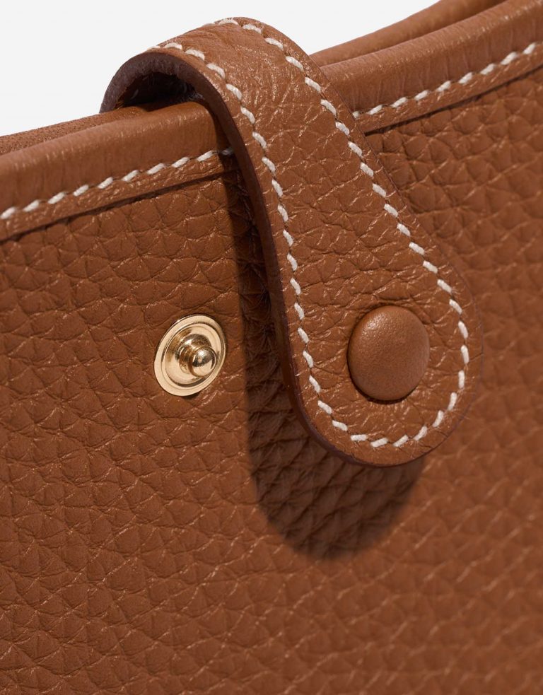 Hermès Evelyne 16 Gold Closing System  | Sell your designer bag on Saclab.com