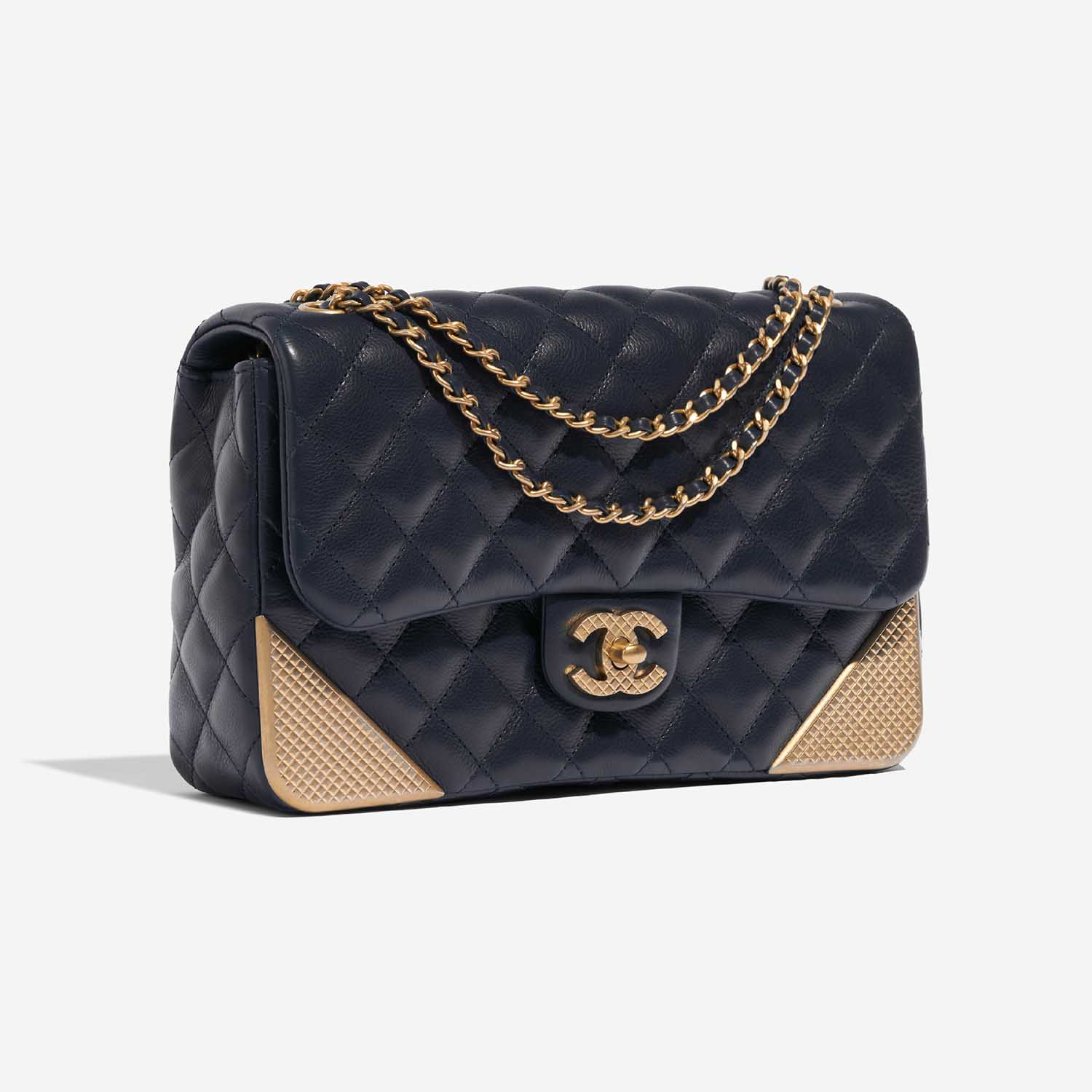 Chanel Classique Medium Marine Side Front | Vendez votre sac de créateur sur Saclab.com