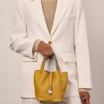Hermès Picotin 18 JauneAmbre-Celeste 1M | Sell your designer bag on Saclab.com