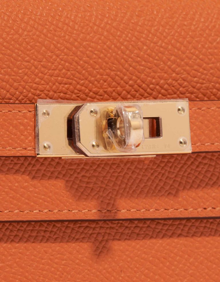 Hermès Kelly ToGo Orange Closing System  | Sell your designer bag on Saclab.com