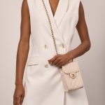 Chanel Timeless PhoneHolder MetallicPearlWhite Sizes Worn | Sell your designer bag on Saclab.com