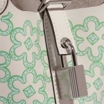 Hermès Picotin 14 Nata-Vert-Blanc Closing System  | Sell your designer bag on Saclab.com