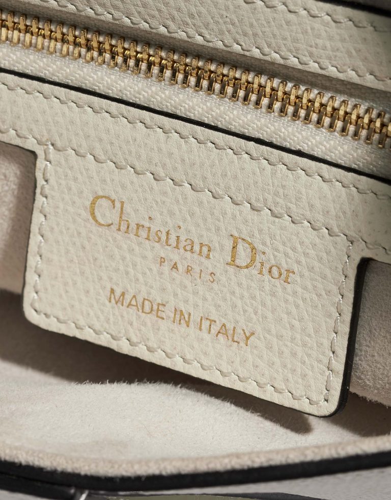 Dior Saddle Medium Cream Logo  | Sell your designer bag on Saclab.com