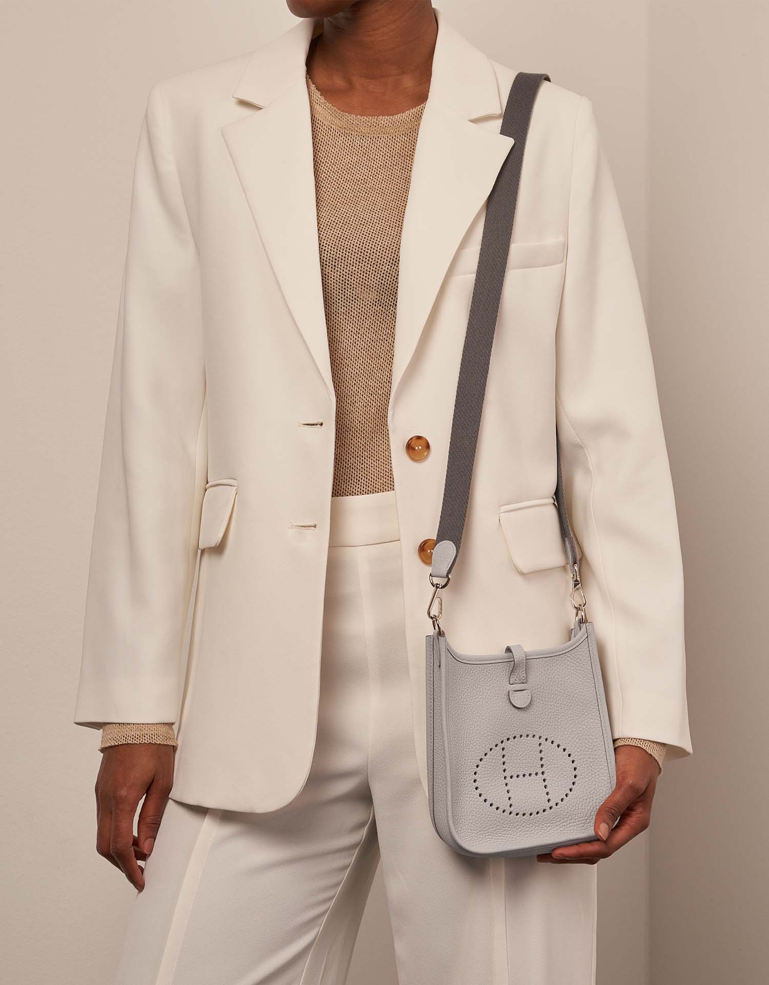 Hermès Evelyne 16 GrisPerle 1M | Sell your designer bag on Saclab.com