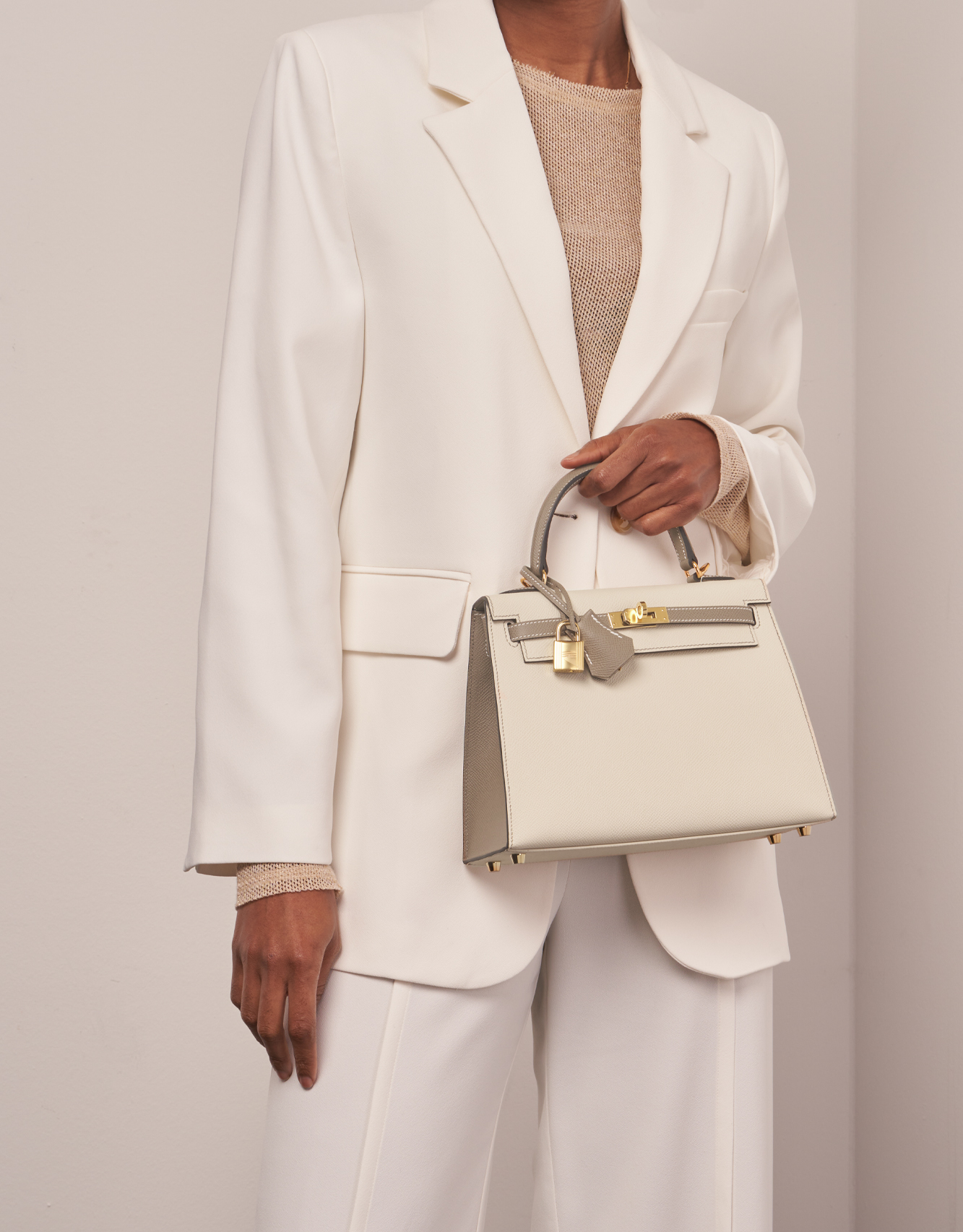 Hermes Neutral Craie Epsom Gold Hardware with Twilly Kelly 25 Sellier Bag  at 1stDibs