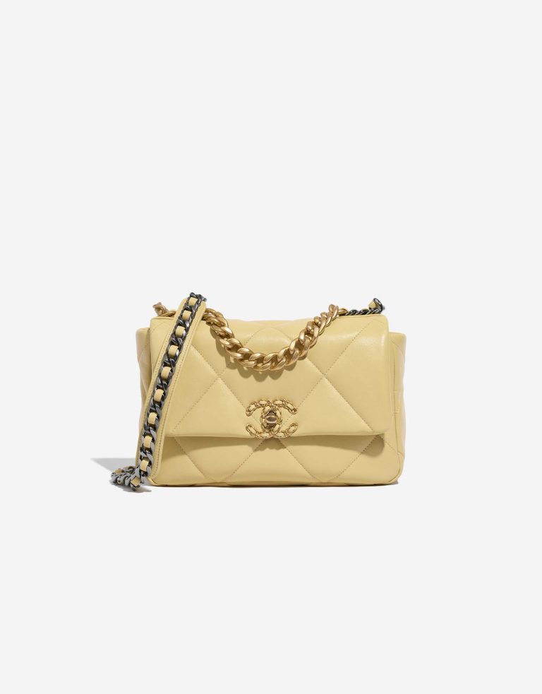 Chanel 19 FlapBag PastelYellow Front  | Sell your designer bag on Saclab.com