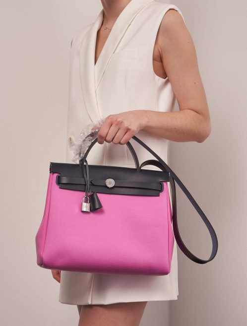 Hermès Herbag 31 RoseBubblegum-Rubis-BlueIndigo Sizes Worn | Sell your designer bag on Saclab.com