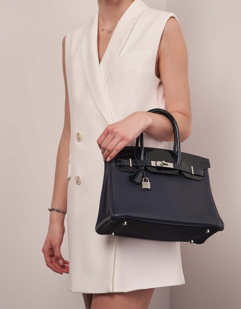 Pre-owned Hermès bag Birkin Touch 30 Togo / Niloticus Crocodile Shiny Blue Nuit / Blue Baltique Blue Model | Sell your designer bag on Saclab.com
