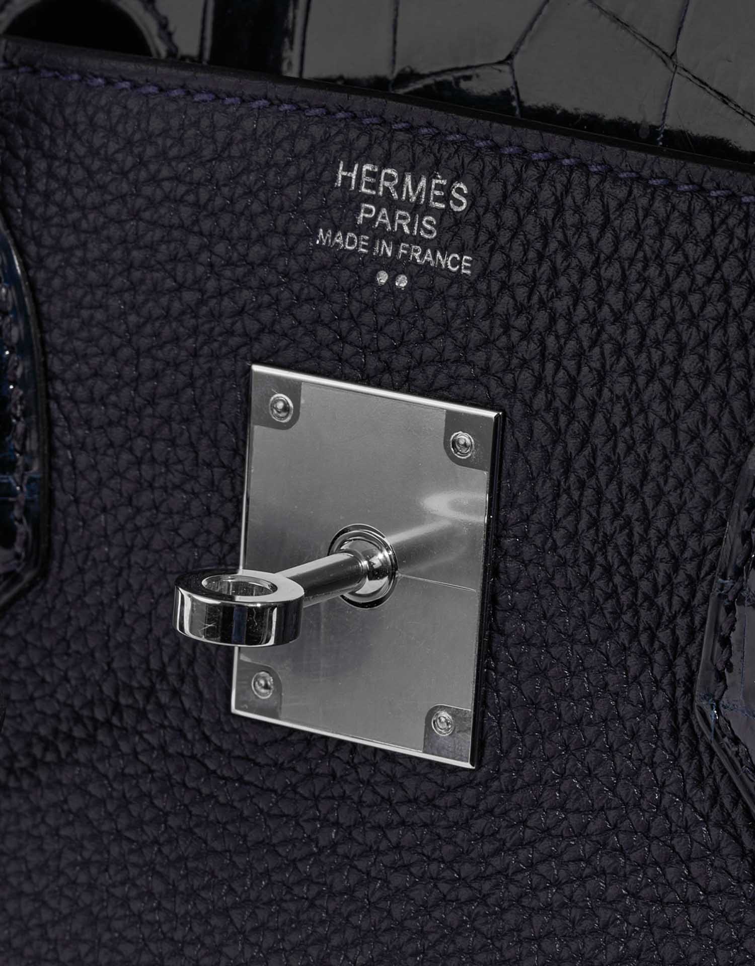 Pre-owned Hermès bag Birkin Touch 30 Togo / Niloticus Crocodile Shiny Blue Nuit / Blue Baltique Blue Logo | Sell your designer bag on Saclab.com
