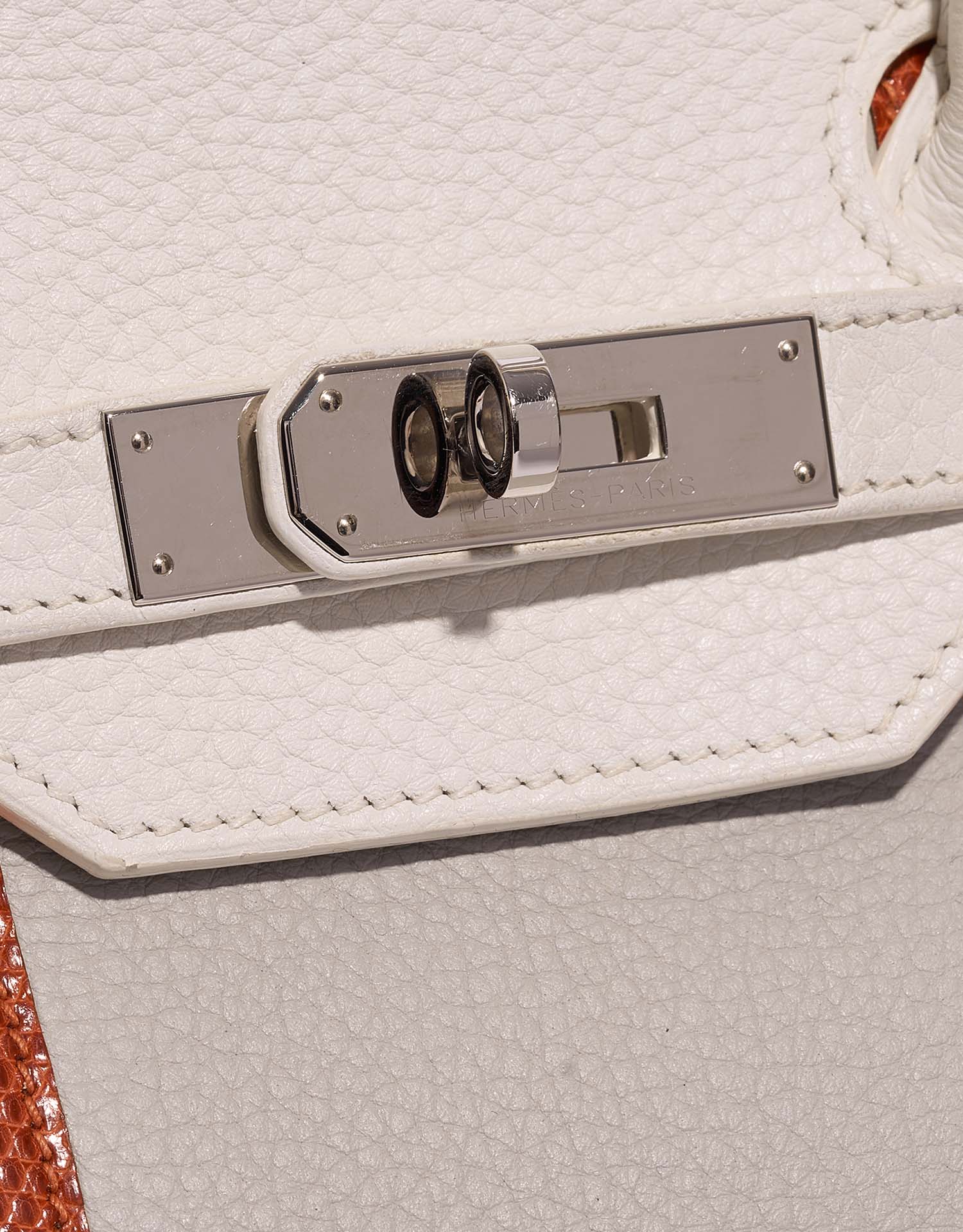 Hermès BirkinClub 35 White-GrisPerle-Sanguine Closing System  | Sell your designer bag on Saclab.com