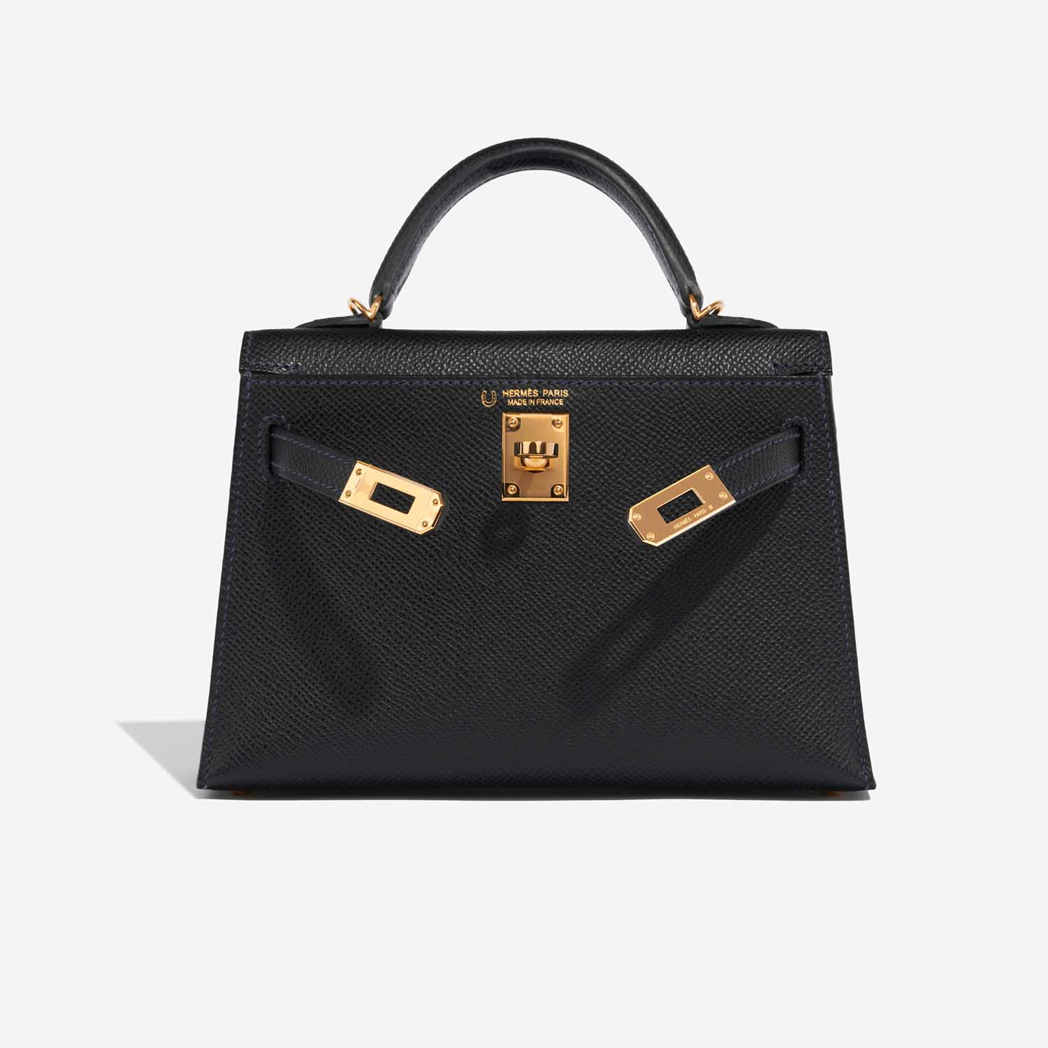 Pre-owned Hermès Tasche Kelly HSS Mini Epsom Schwarz / Blau Indigo Schwarz Front Open | Verkaufen Sie Ihre Designer-Tasche auf Saclab.com