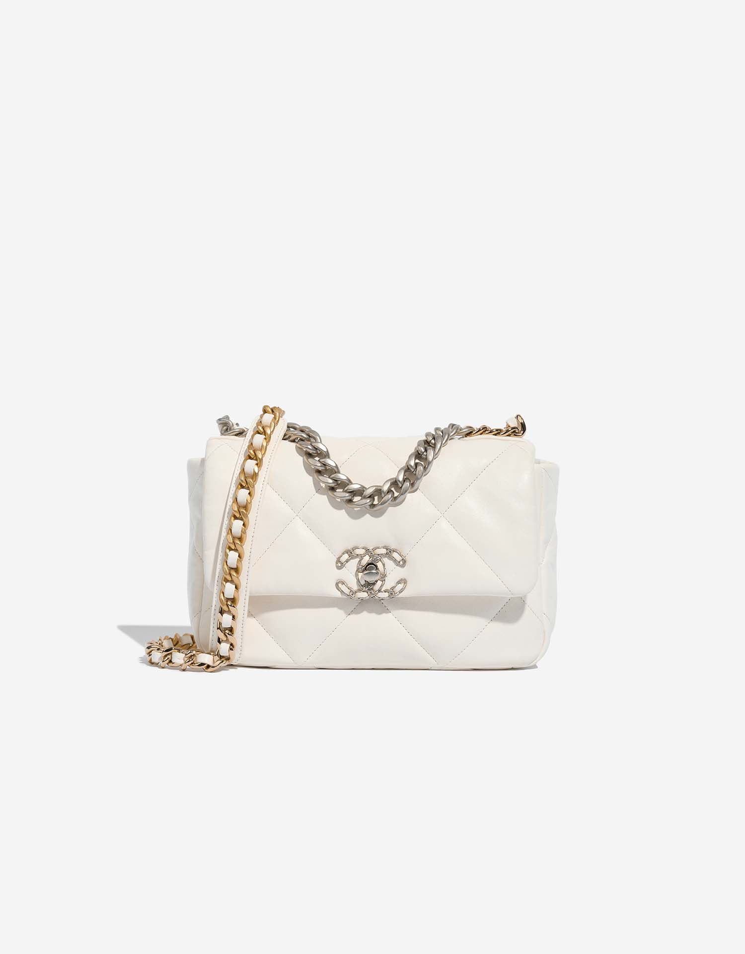 The Chanel 19 Bag: An Essential Guide | SACLÀB