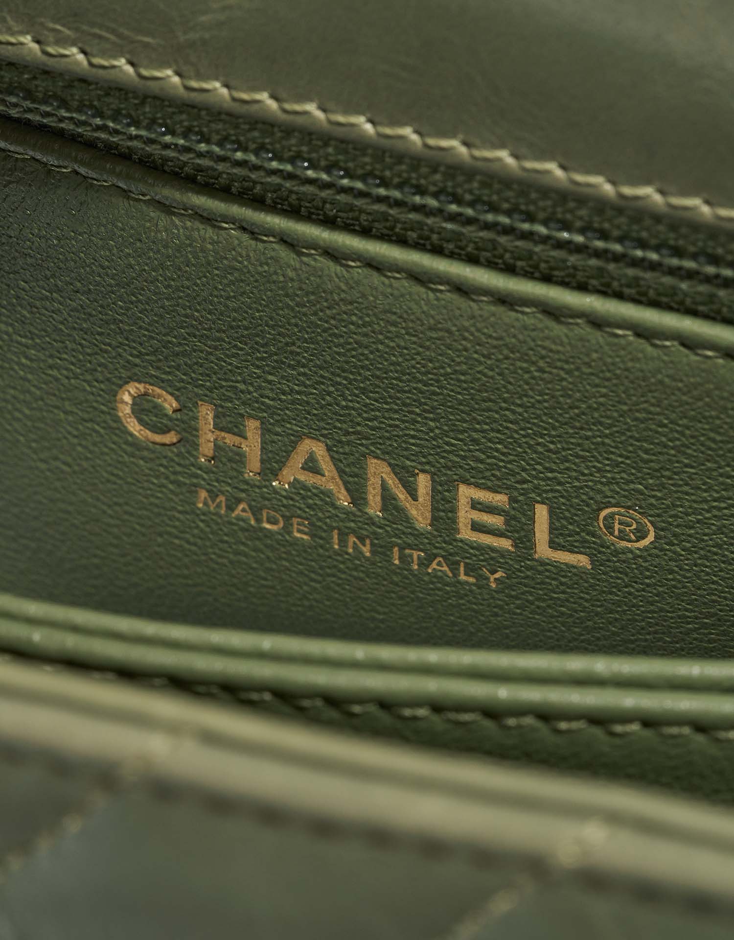Chanel TimelessHandle Small Green Logo  | Sell your designer bag on Saclab.com