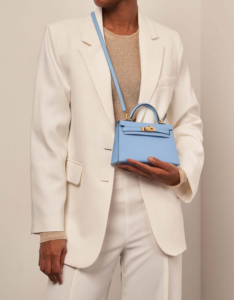 Hermès Kelly Mini BlueCelest Front  | Sell your designer bag on Saclab.com