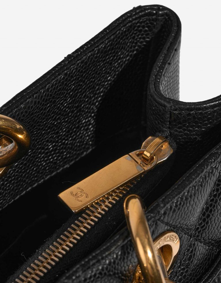 Chanel ShoppingTote Grand Black Closing System | Vendez votre sac de créateur sur Saclab.com