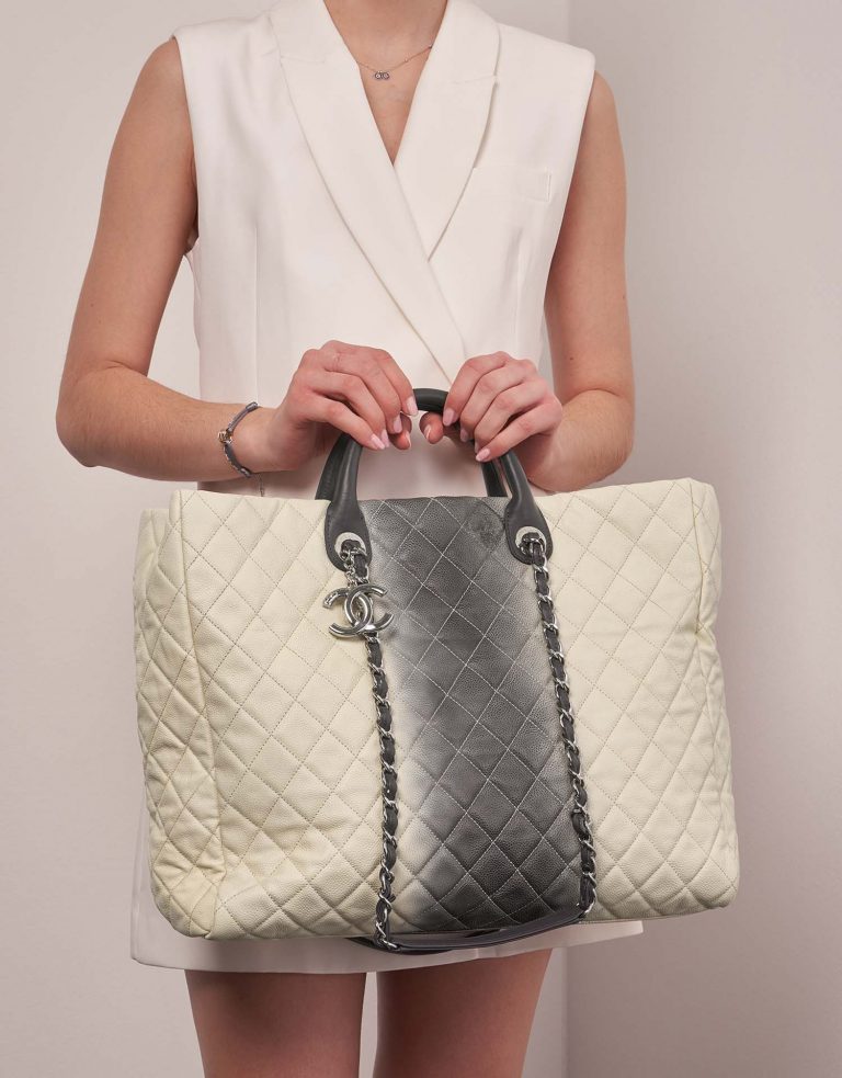 Chanel ShoppingTote Grand GreyBlue-Beige 0F | Vendez votre sac de créateur sur Saclab.com