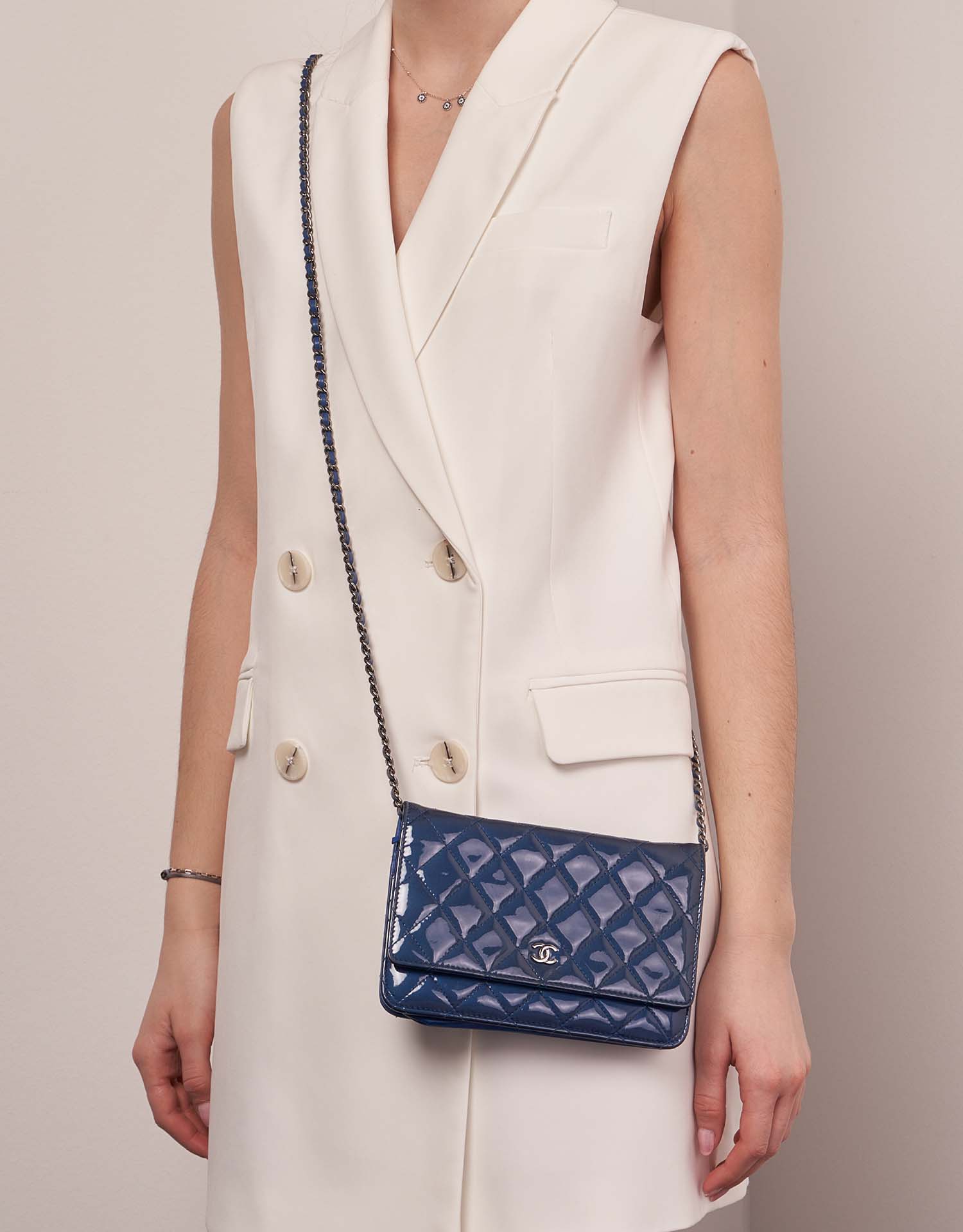 Chanel Timeless WOC Bleu 1M | Vendez votre sac de créateur sur Saclab.com