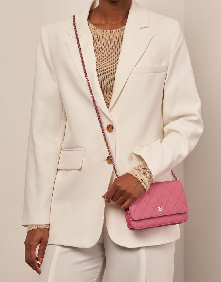 Chanel Timeless WOC Pink Front | Verkaufen Sie Ihre Designer-Tasche auf Saclab.com