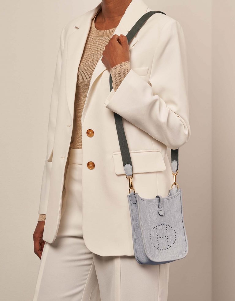 Hermès Evelyne 16 PaleBlue 0F | Sell your designer bag on Saclab.com