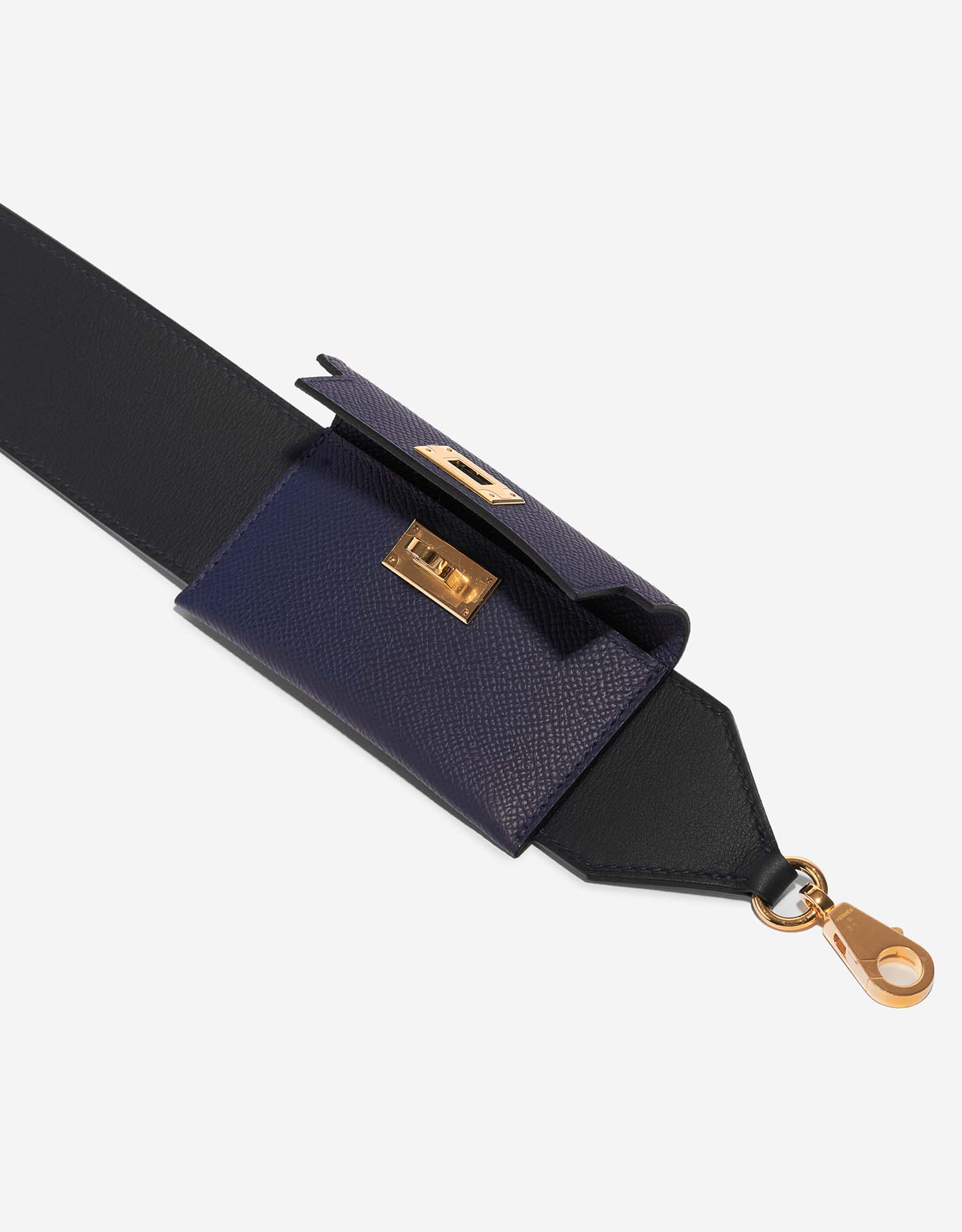 Hermès Kelly PocketStrap Caban-BleuSaphir Closing System  | Sell your designer bag on Saclab.com