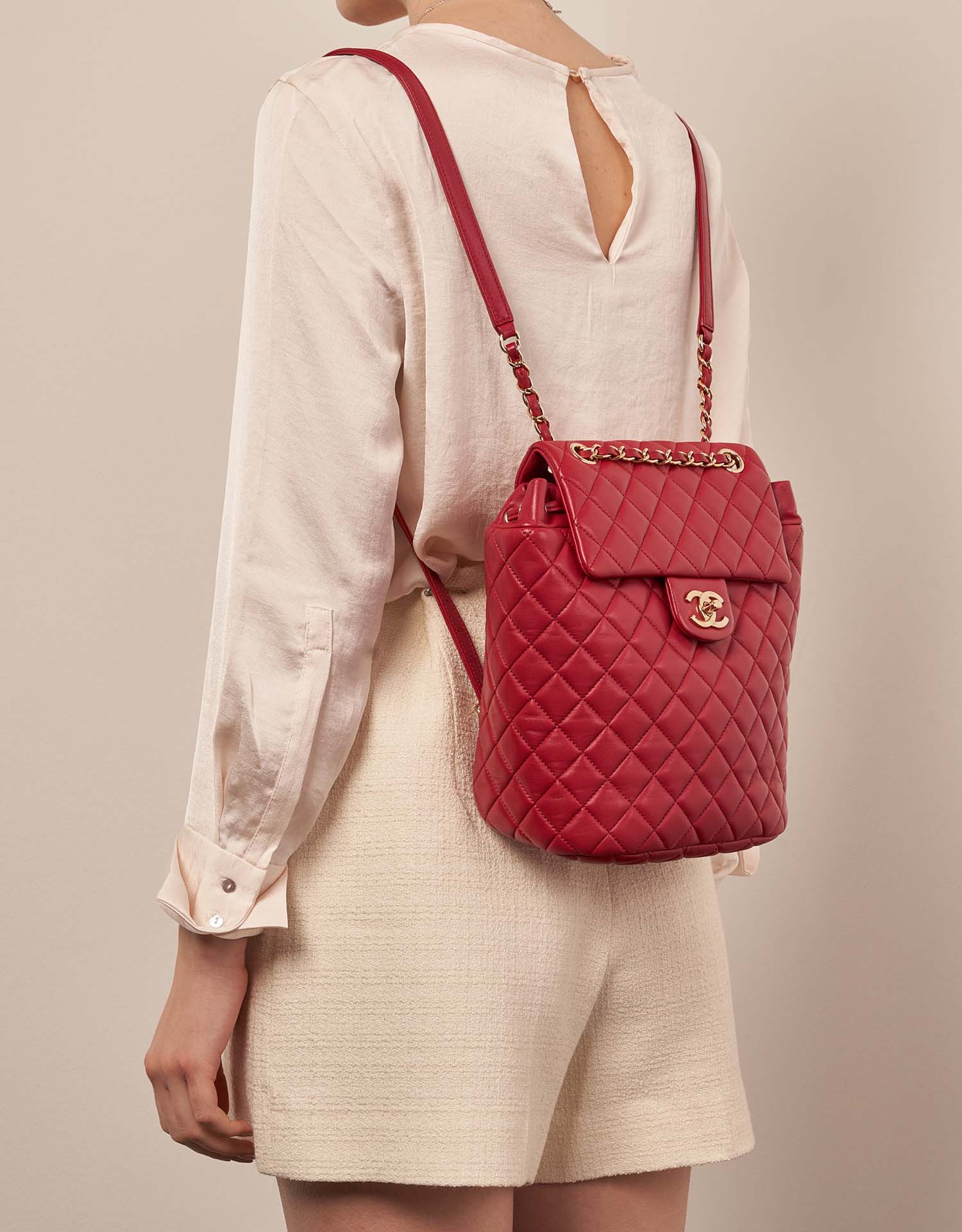 Chanel TimelessBackpack Red Sizes Worn | Sell your designer bag on Saclab.com