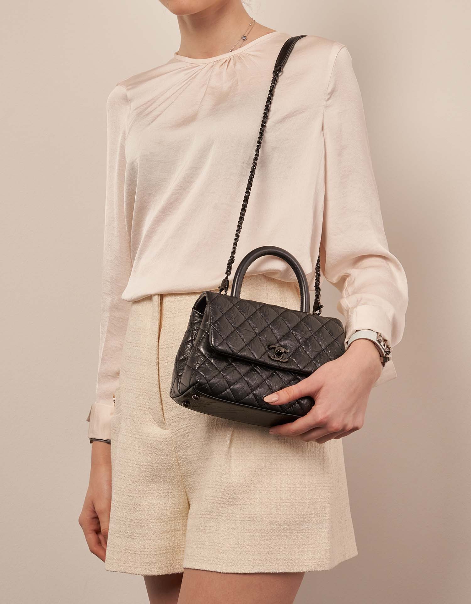 Chanel TimelessHandle Small Black 1M | Verkaufen Sie Ihre Designer-Tasche auf Saclab.com