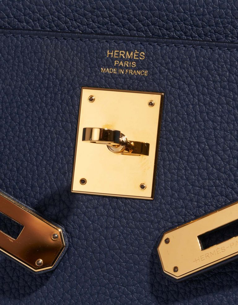 Hermès Kelly 28 BleuSaphir Logo  | Sell your designer bag on Saclab.com