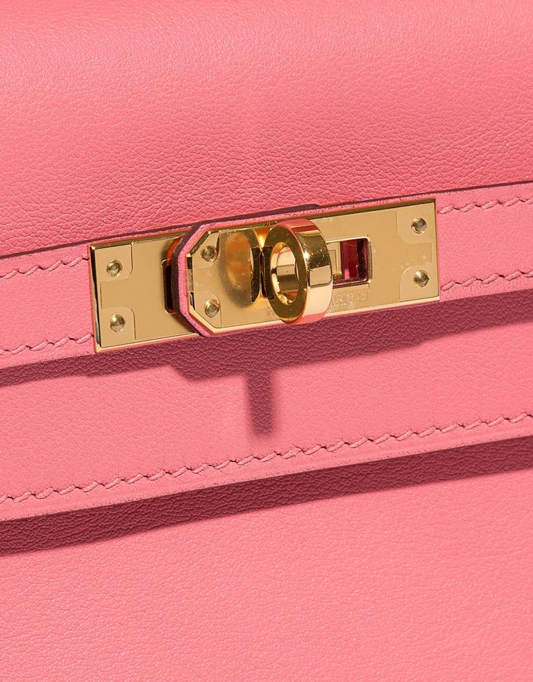 Hermès Kelly Pochette RoseAzalee Closing System  | Sell your designer bag on Saclab.com