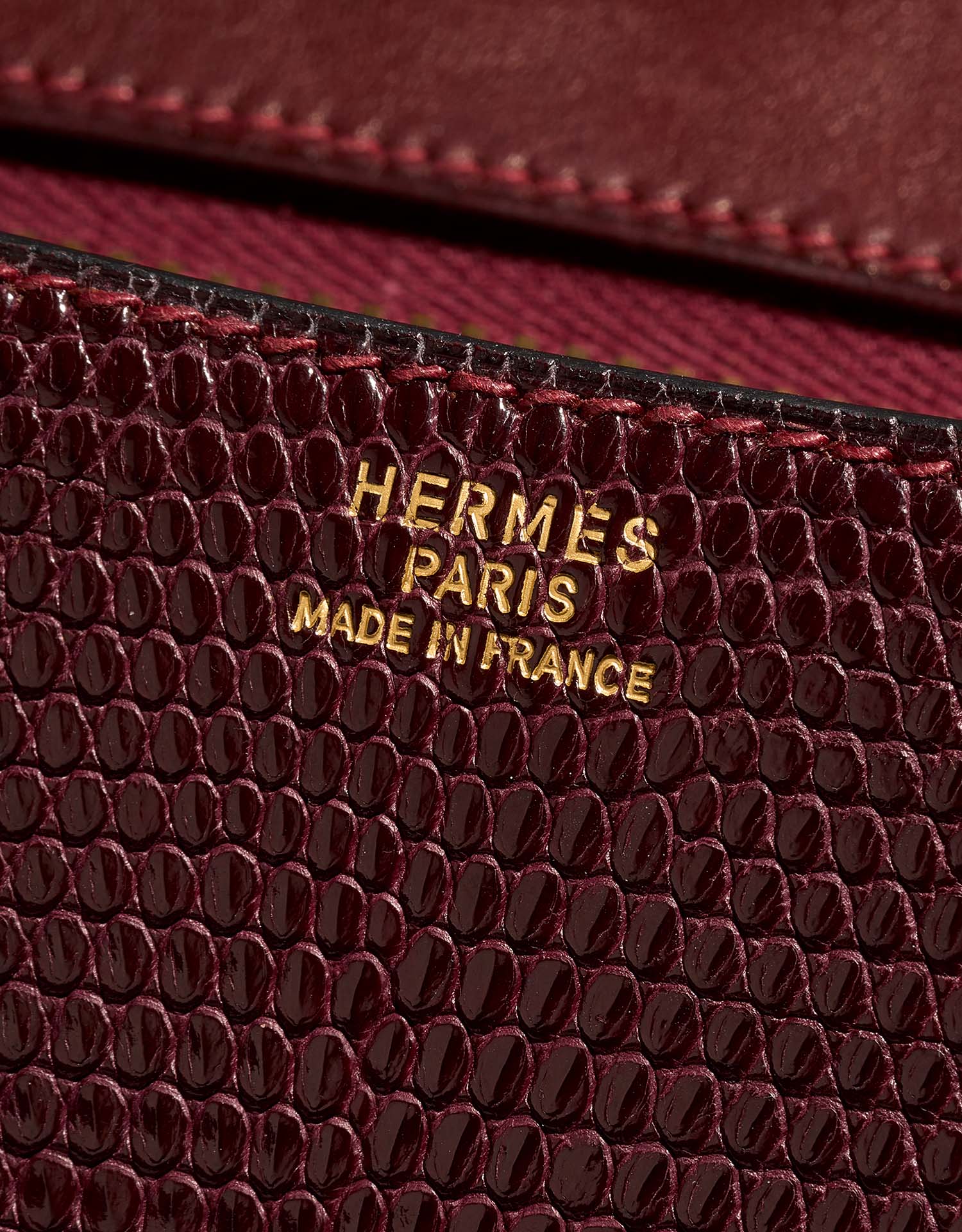 Hermès Constance 23 Bordeaux Logo  | Sell your designer bag on Saclab.com