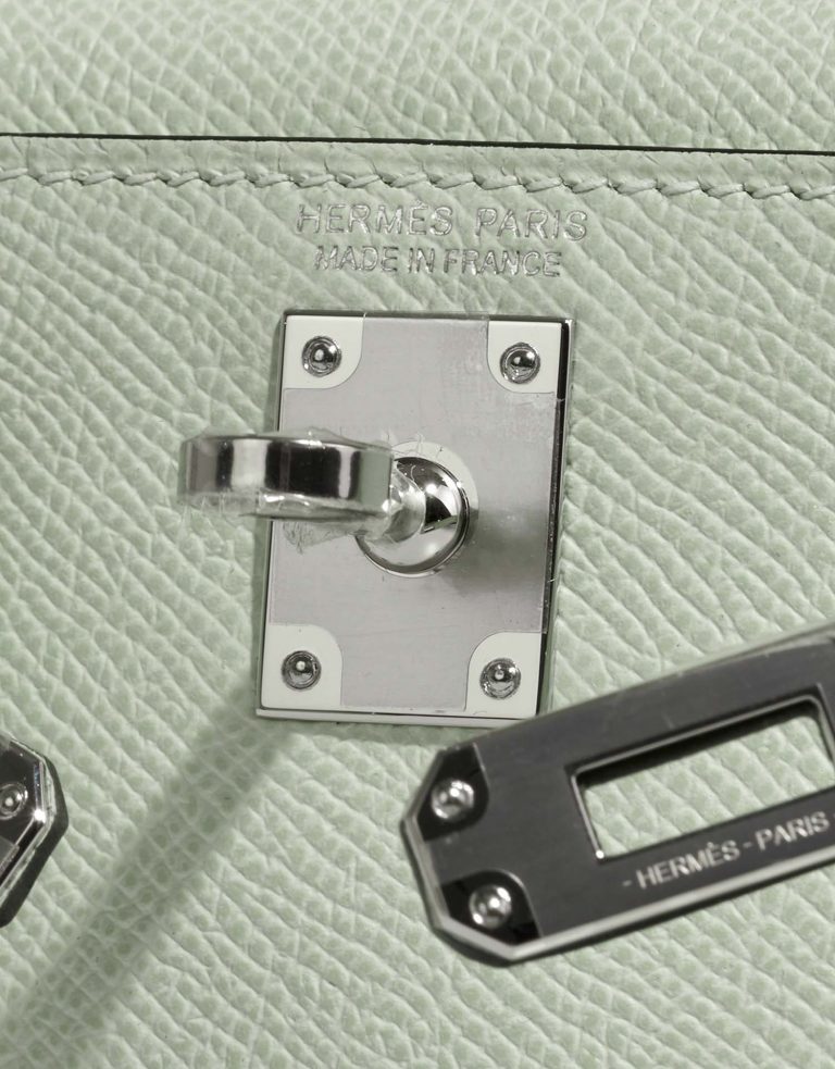 Hermès Kelly Mini VertFizz Logo  | Sell your designer bag on Saclab.com