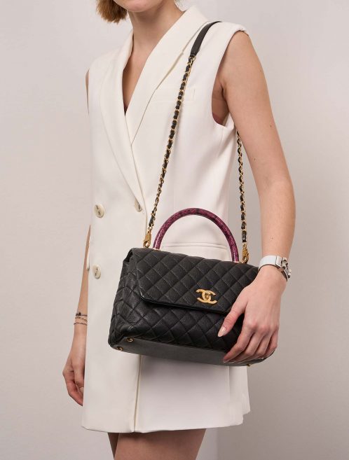 Chanel TimelessHandle Medium Black-Pink Sizes Worn | Sell your designer bag on Saclab.com