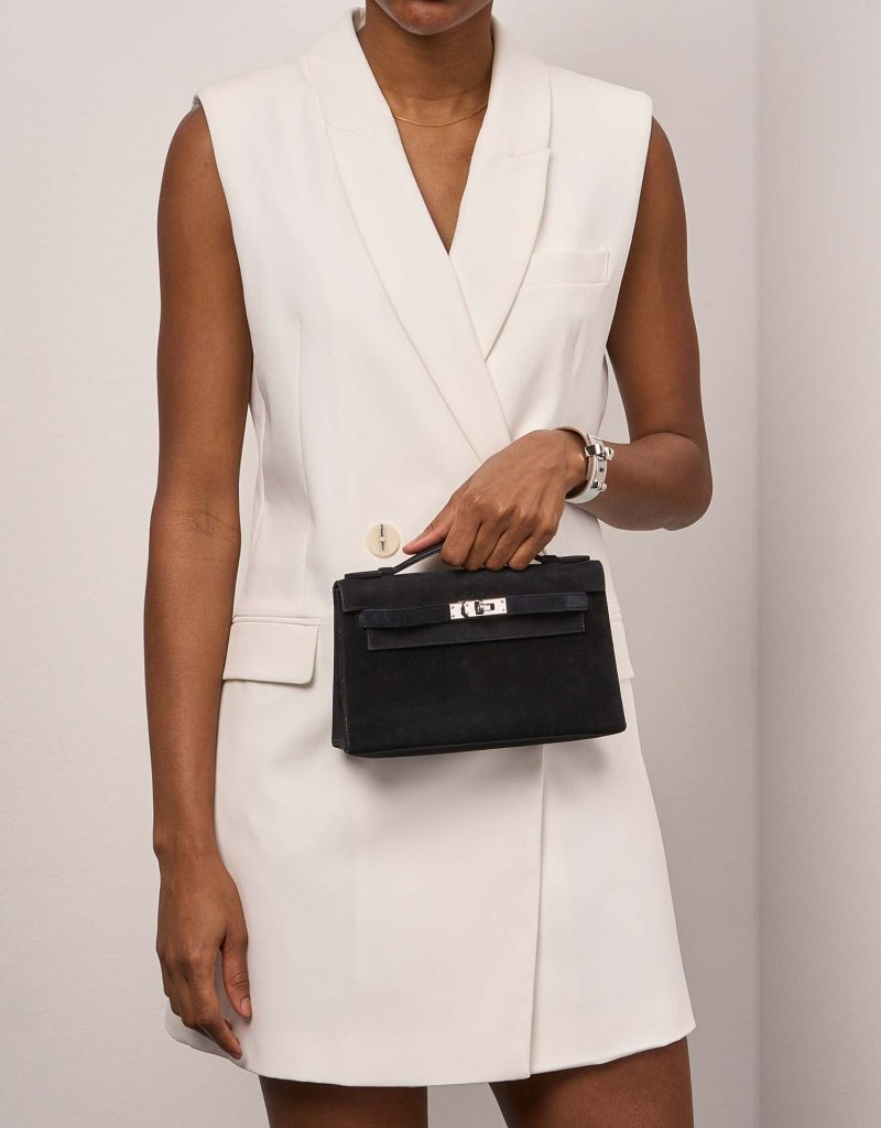 herm-s-kelly-pochette-doblis-suede-black-sacl-b