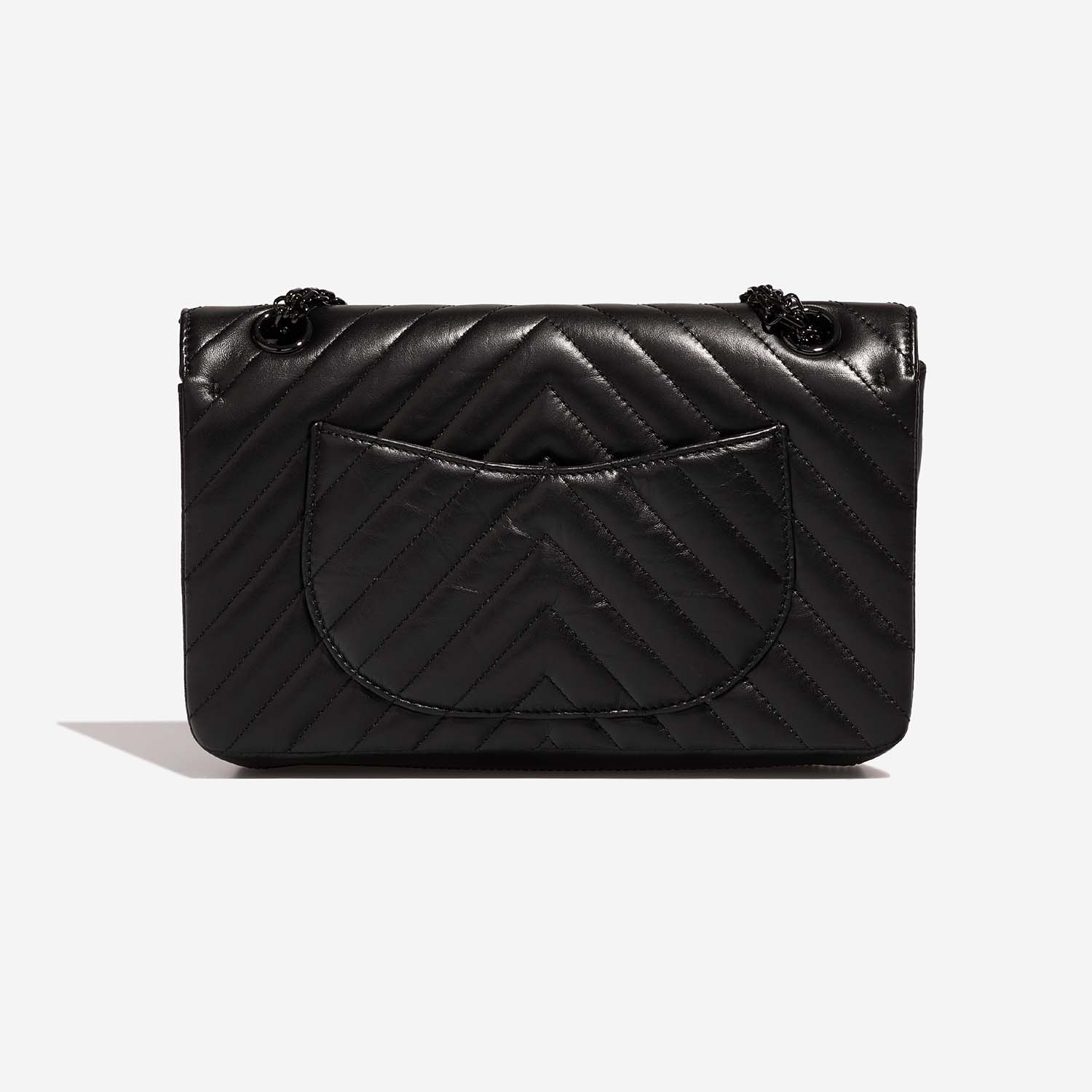 Chanel 255Reissue 225 Black Back  | Sell your designer bag on Saclab.com