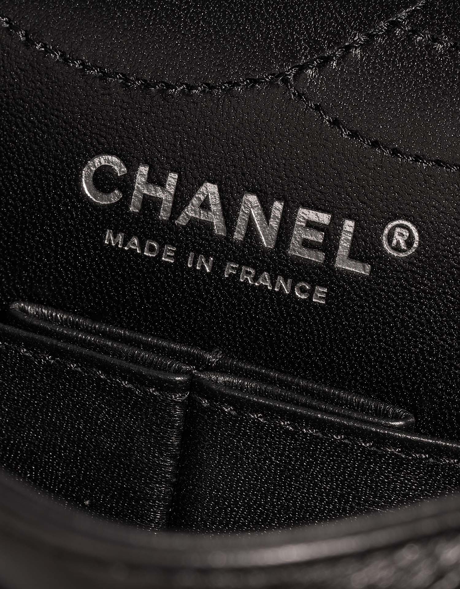 Chanel 255Reissue 225 Black Logo  | Sell your designer bag on Saclab.com