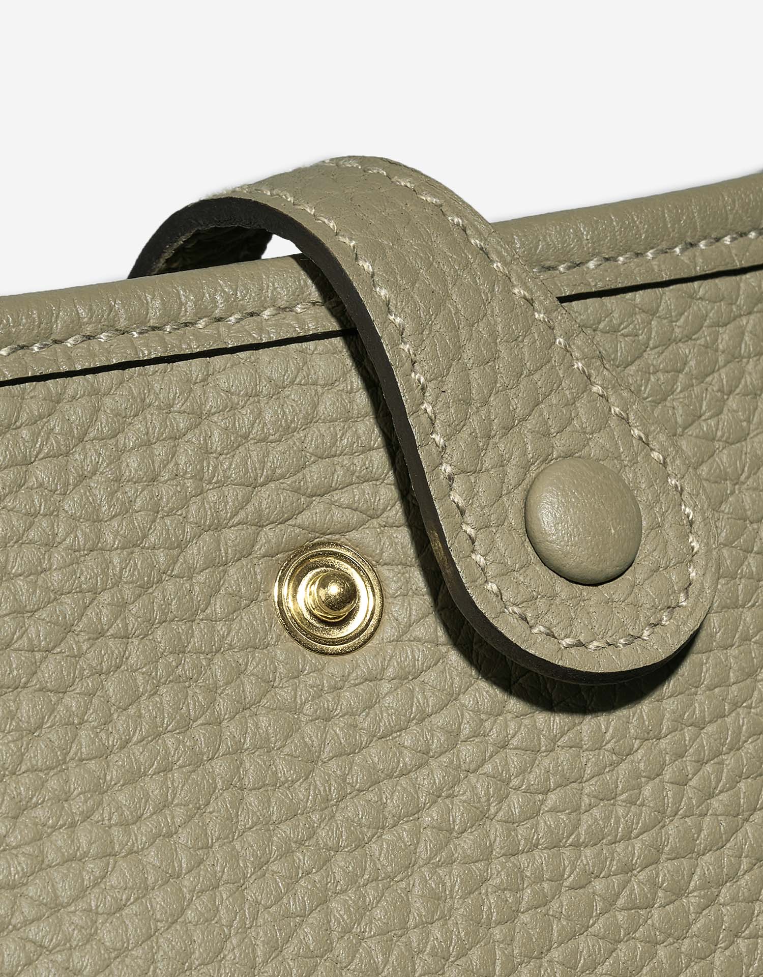 Hermès Evelyne 16 Sauge Closing System  | Sell your designer bag on Saclab.com