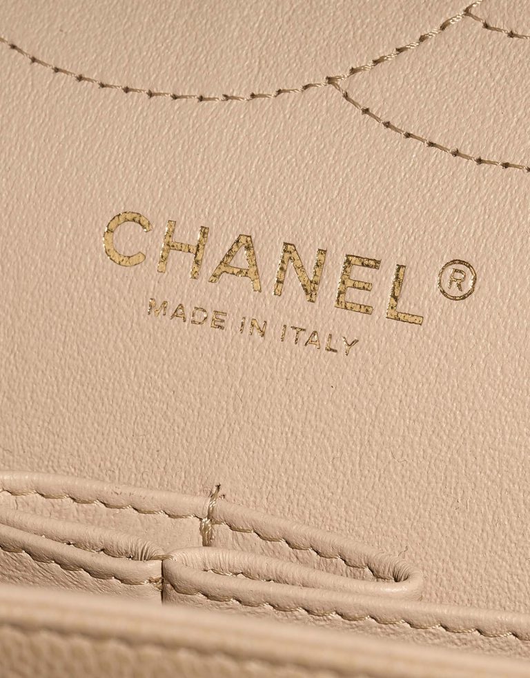 Chanel Timeless Jumbo Beige Logo  | Sell your designer bag on Saclab.com