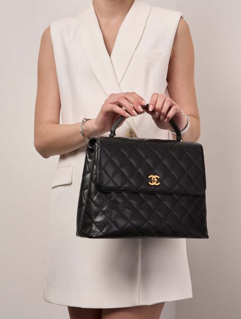 Chanel TimelessHandle Large Black Sizes Worn | Sell your designer bag on Saclab.com