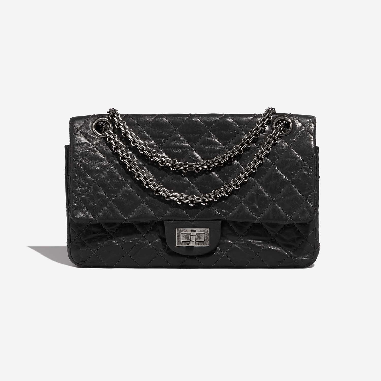Chanel 255 224 Grey 2F S | Sell your designer bag on Saclab.com